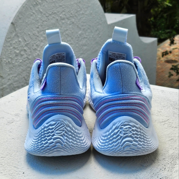 Size 12 - Under Armor Curry Flow 9 'For The W' - Picture 3 of 8